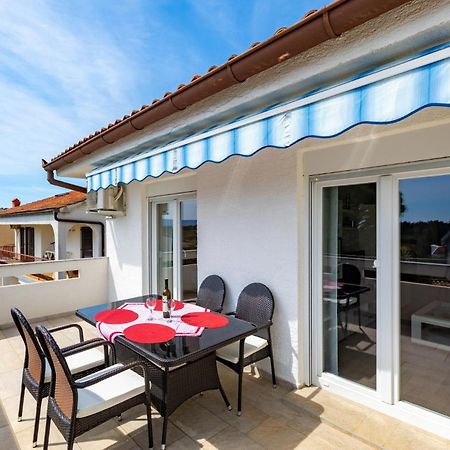 Apartment Neda Krk Town Luaran gambar