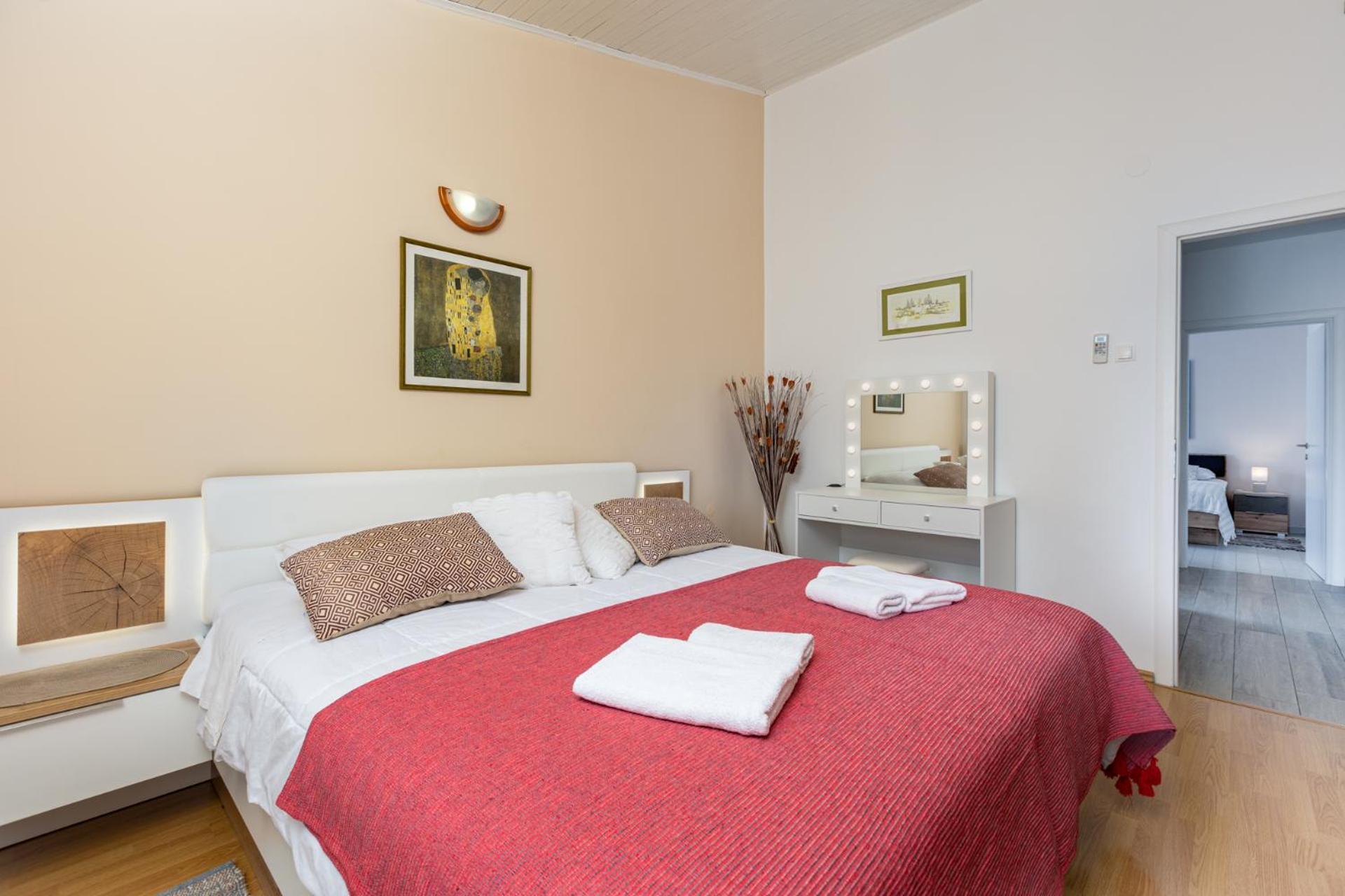 Apartment Neda Krk Town Luaran gambar