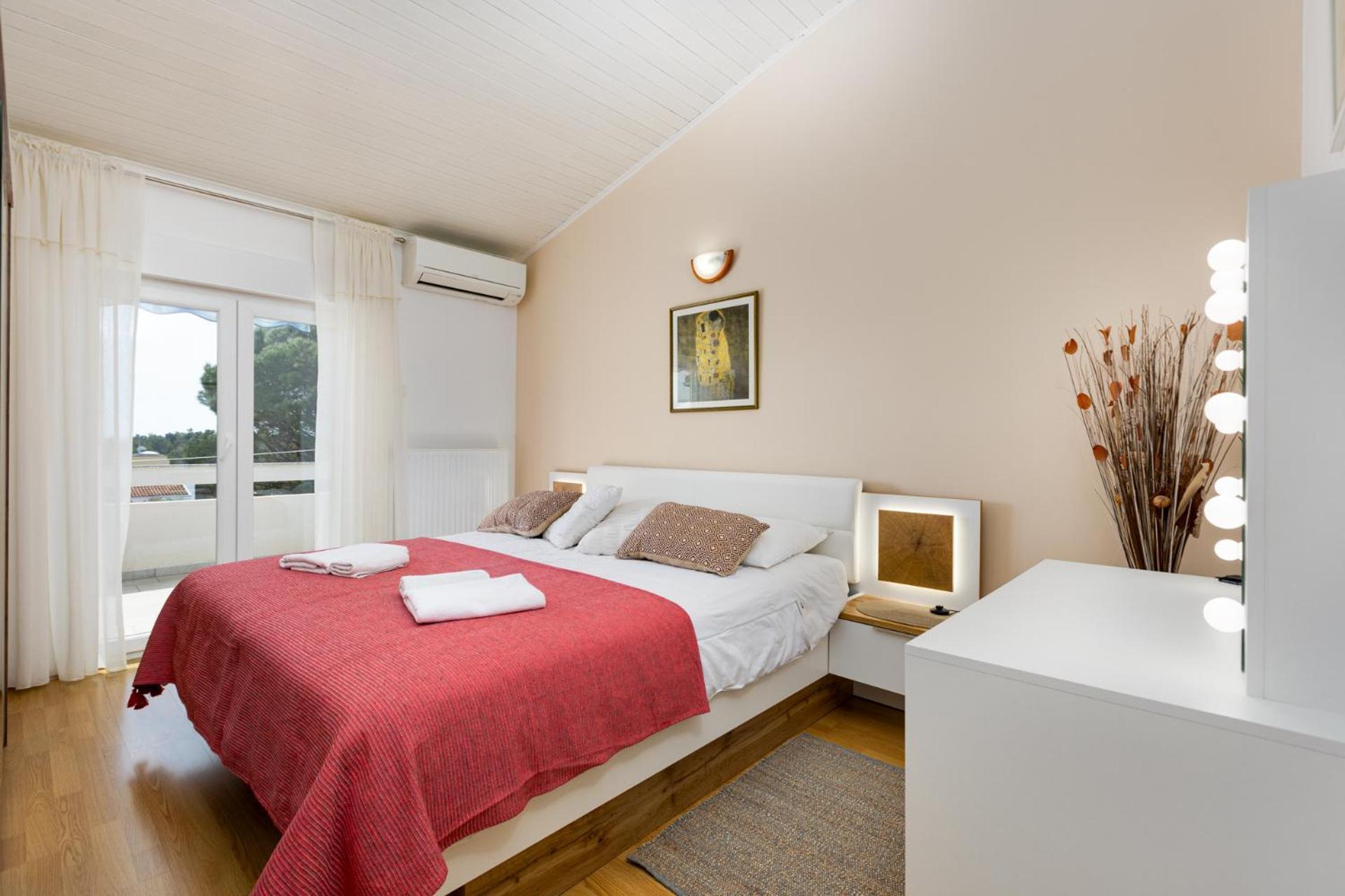 Apartment Neda Krk Town Luaran gambar