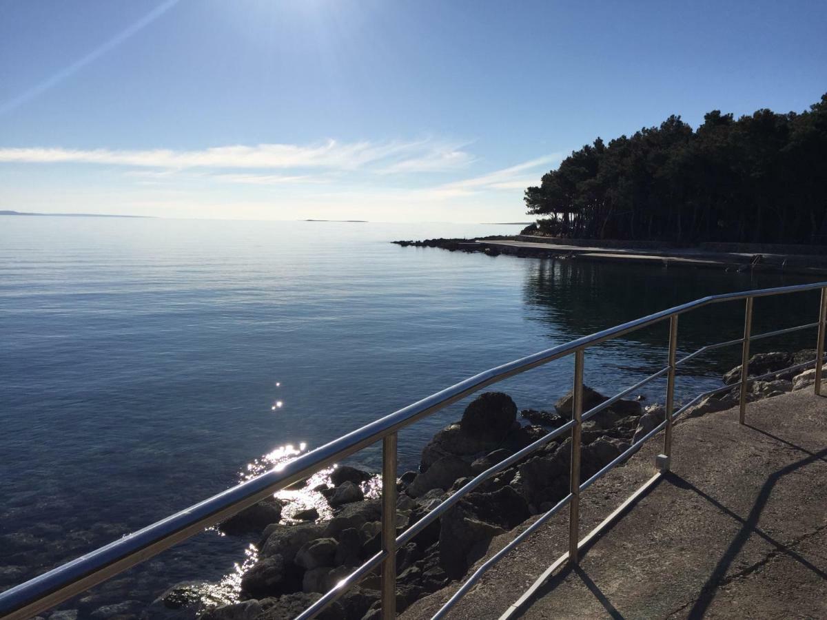 Apartment Neda Krk Town Luaran gambar